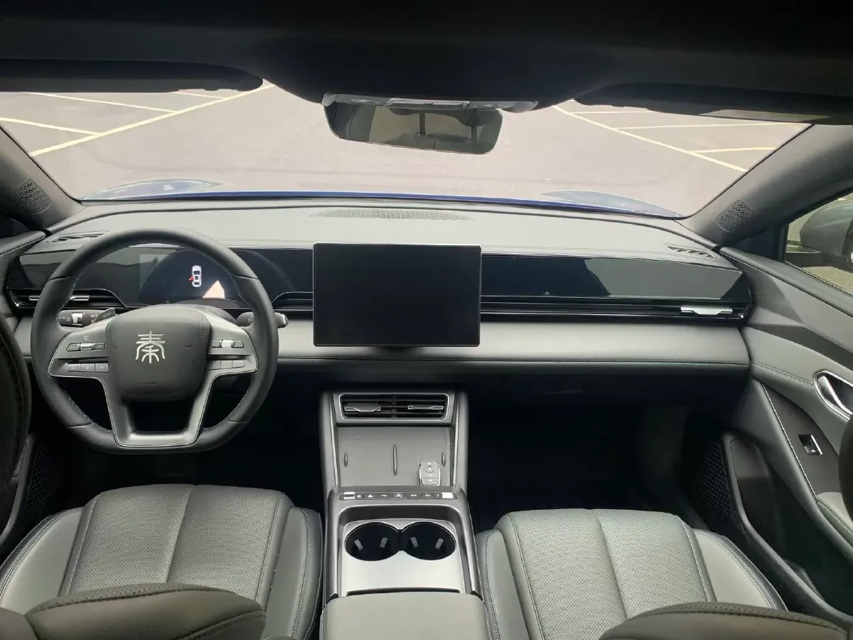 2025 BYD QinL BEV,autocango,china used car exporter,china ev exporter,chinese used car exporter,chinese used ev exporter