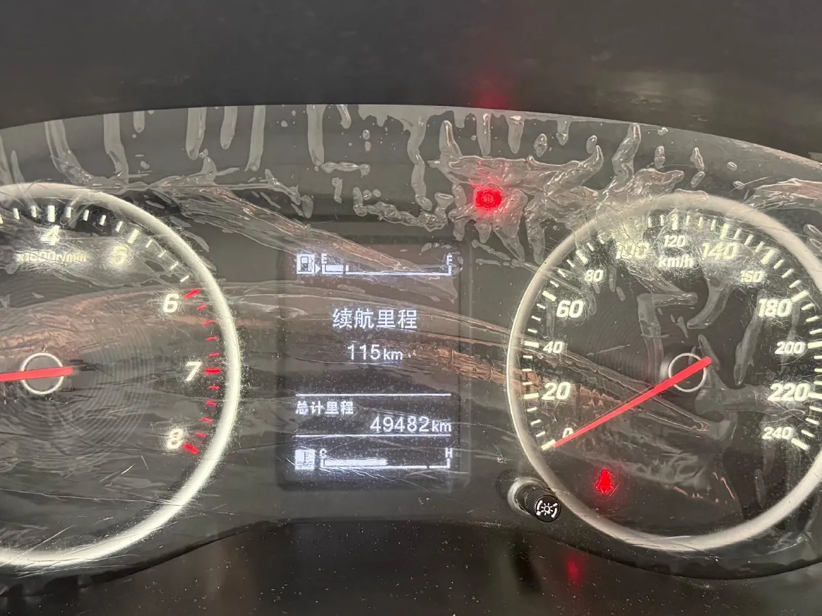 2018 BaoJun 530 1.5T 150HP L4 6MT,autocango,china used car exporter,china ev exporter,chinese used car exporter,chinese used ev exporter