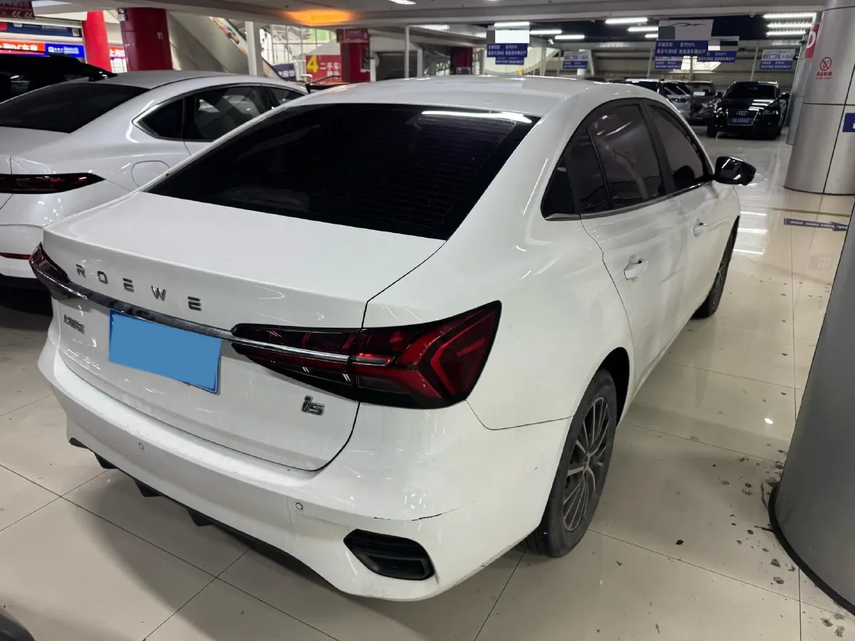 2021 Roewe i5 1.5L 120HP L4 CVT,autocango,china used car exporter,china ev exporter,chinese used car exporter,chinese used ev exporter
