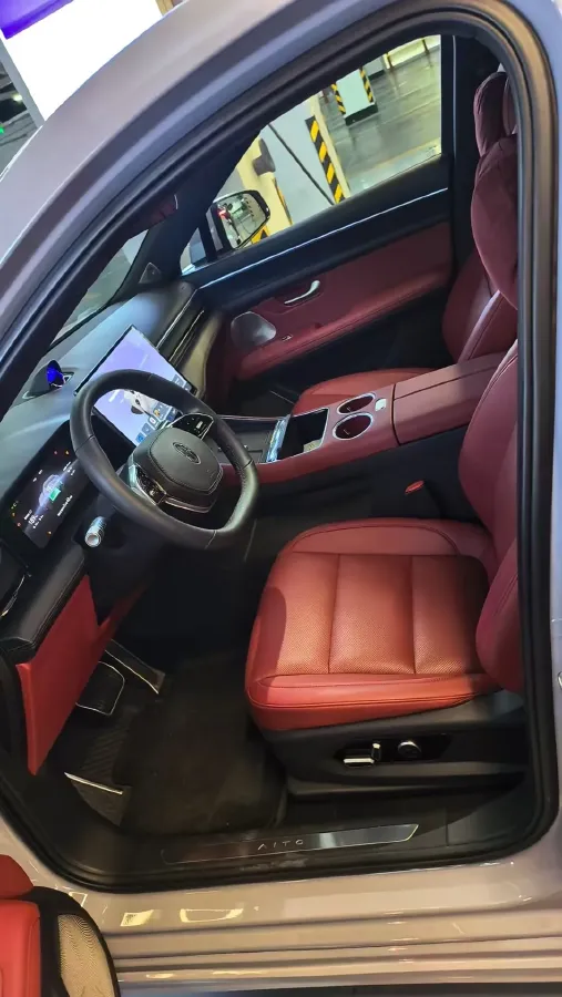 2024 AITO AITO M5 1.5T 152HP L4 REEV 42KWH,autocango,china used car exporter,china ev exporter,chinese used car exporter,chinese used ev exporter