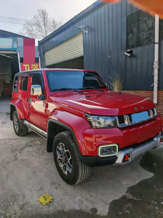 2018 Beijing BJ40 2.3T 250HP L4 6AT,autocango,china used car exporter,china ev exporter,chinese used car exporter,chinese used ev exporter