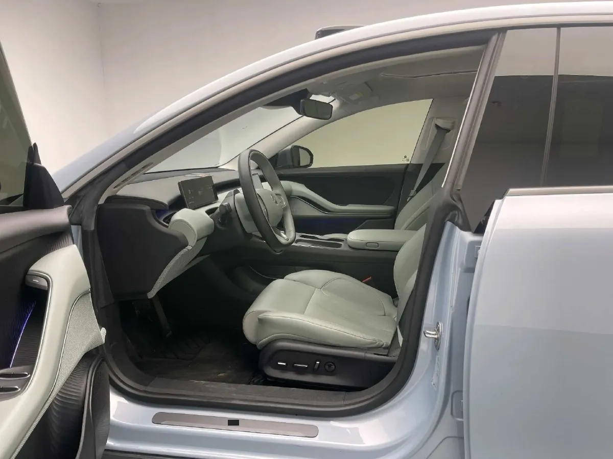 2022 JunTian HeiWuShi Youth 2.0T 203HP L4 6AT,autocango,china used car exporter,china ev exporter,chinese used car exporter,chinese used ev exporter