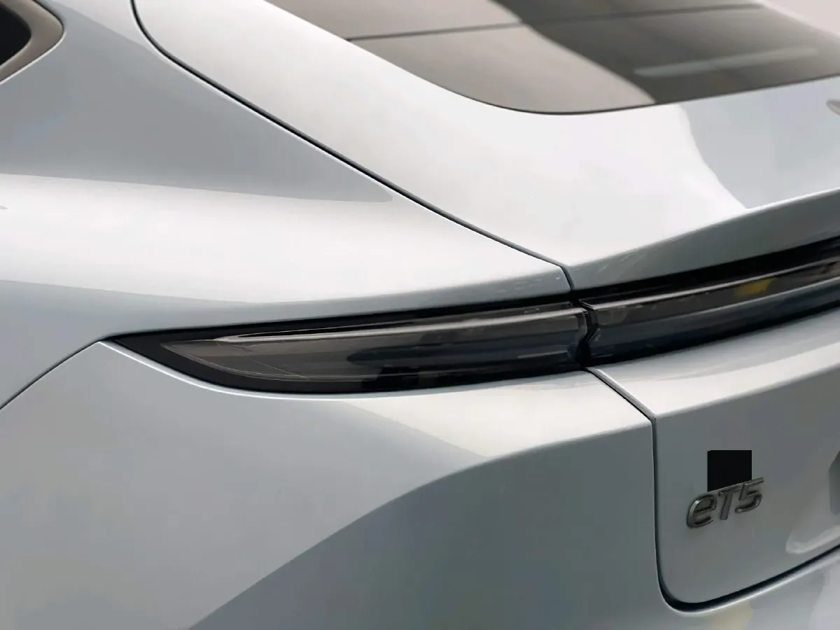 2022 JunTian HeiWuShi Youth 2.0T 203HP L4 6AT,autocango,china used car exporter,china ev exporter,chinese used car exporter,chinese used ev exporter