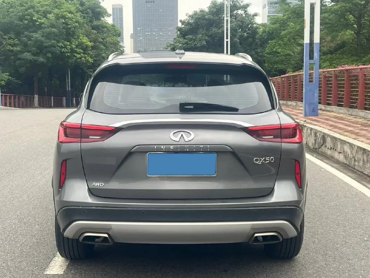 2020 Infiniti QX50 2.0T 272HP L4 CVT,autocango,china used car exporter,china ev exporter,chinese used car exporter,chinese used ev exporter