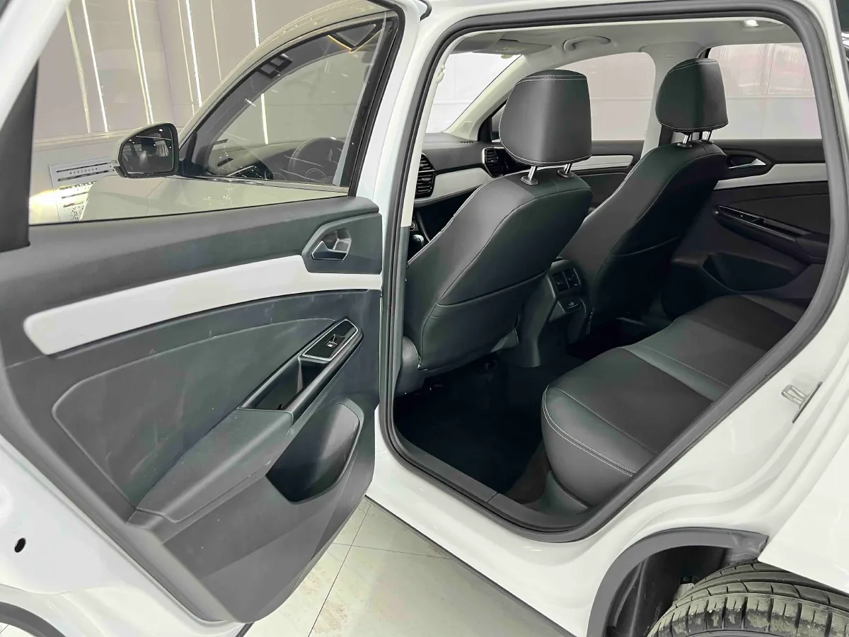 2023 Jetta VS7 1.4T 150HP L4 6AT,autocango,china used car exporter,china ev exporter,chinese used car exporter,chinese used ev exporter