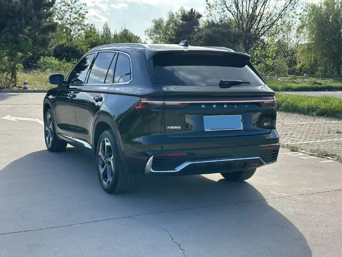 2021 Geely Monjaro 2.0T 218HP L4 7DCT,autocango,china used car exporter,china ev exporter,chinese used car exporter,chinese used ev exporter