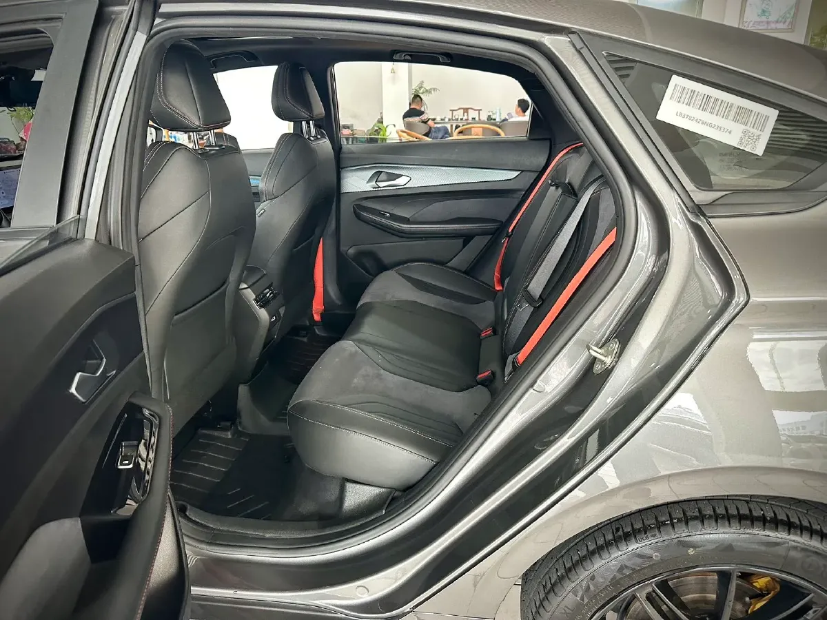 2022 Geely Binray 1.5T 181HP L4 7DCT,autocango,china used car exporter,china ev exporter,chinese used car exporter,chinese used ev exporter