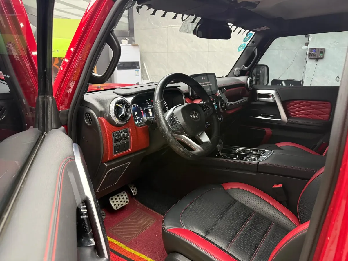 2019 Beijing BJ40 2.3T 231HP L4 6AT,autocango,china used car exporter,china ev exporter,chinese used car exporter,chinese used ev exporter