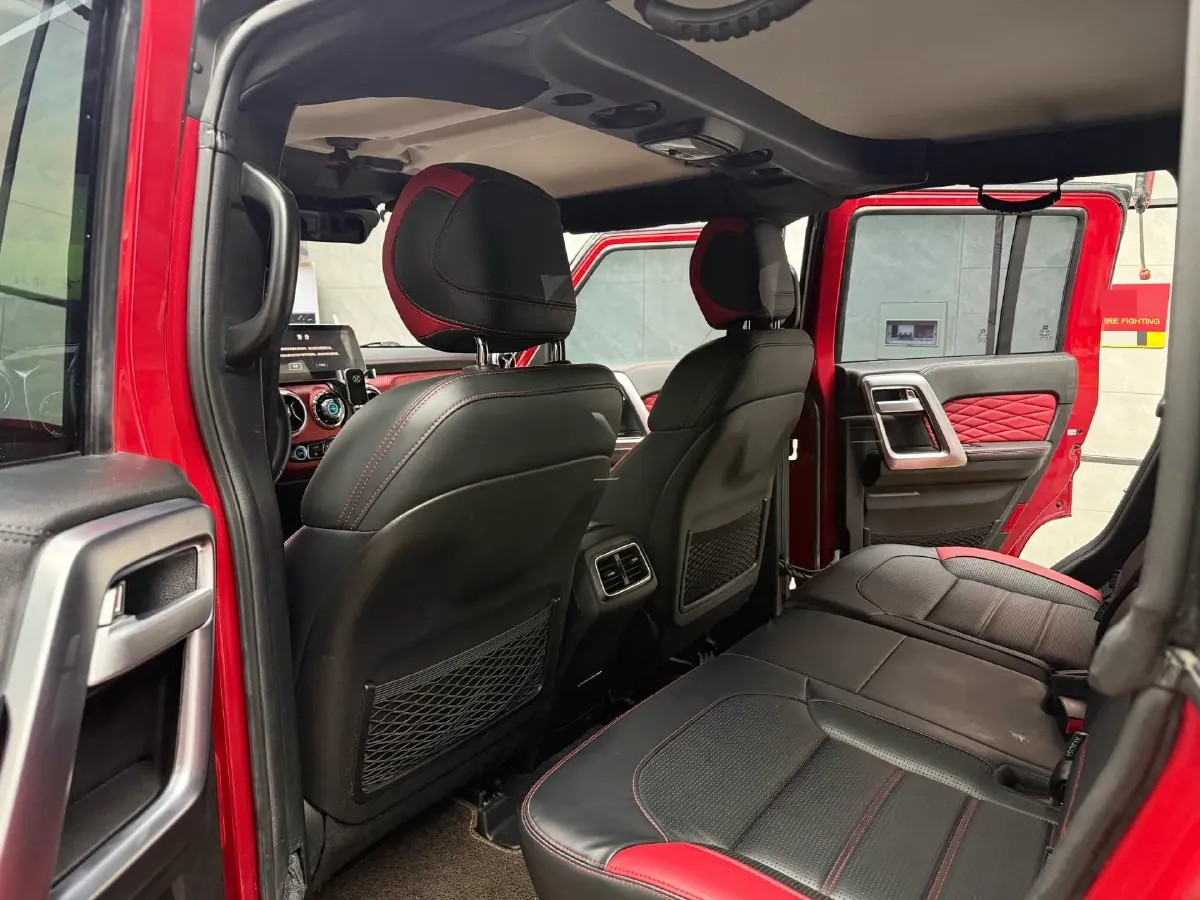 2019 Beijing BJ40 2.3T 231HP L4 6AT,autocango,china used car exporter,china ev exporter,chinese used car exporter,chinese used ev exporter