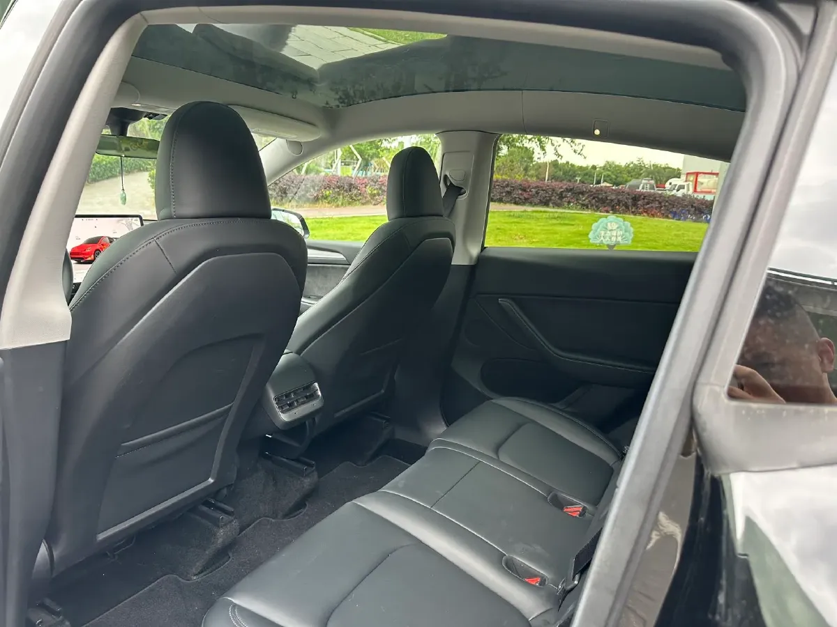 2023 Tesla Model Y BEV 78.4KWH,autocango,china used car exporter,china ev exporter,chinese used car exporter,chinese used ev exporter