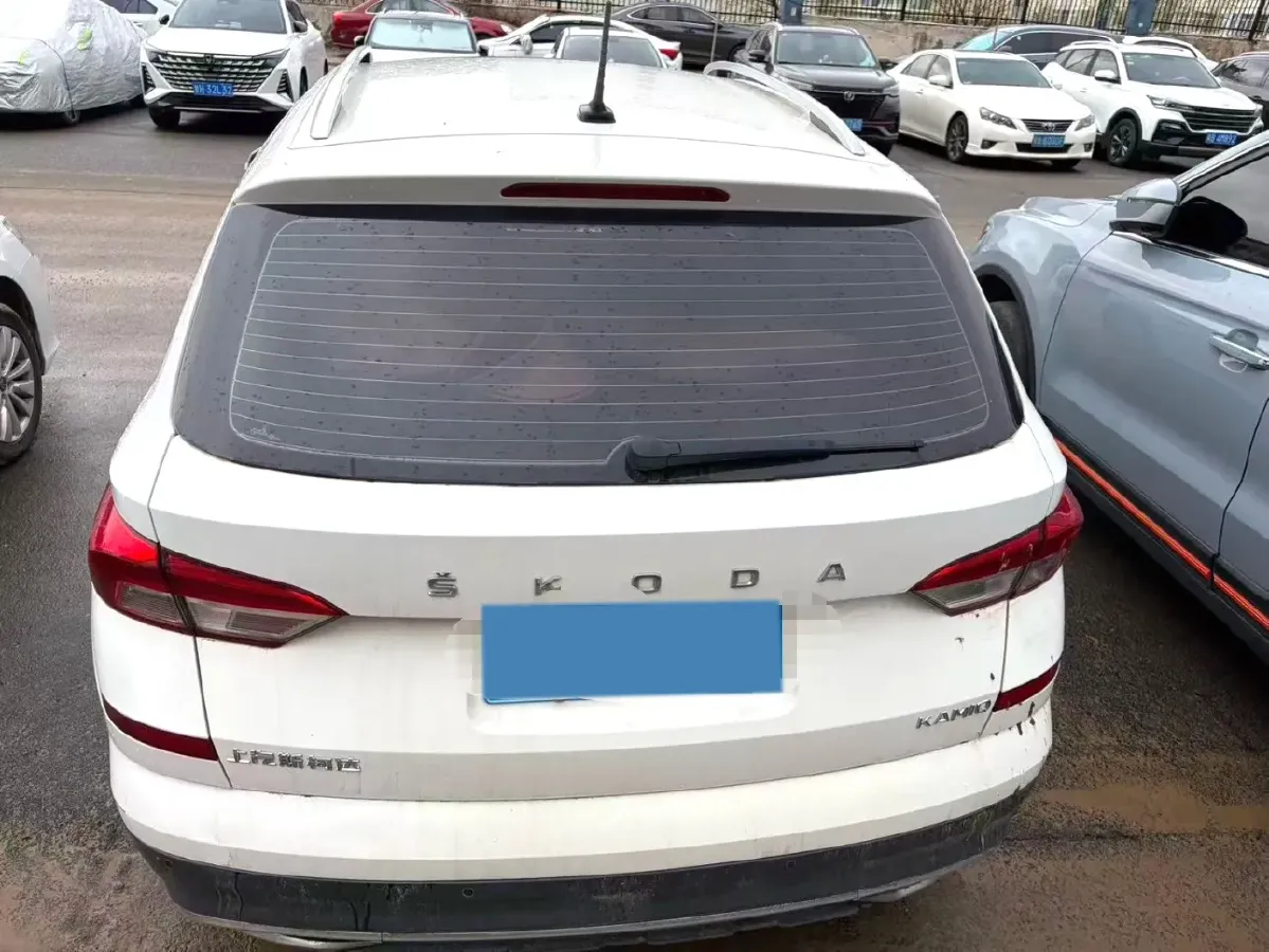 2022 Skoda Kamiq 1.5L 112HP L4 6AT,autocango,china used car exporter,china ev exporter,chinese used car exporter,chinese used ev exporter