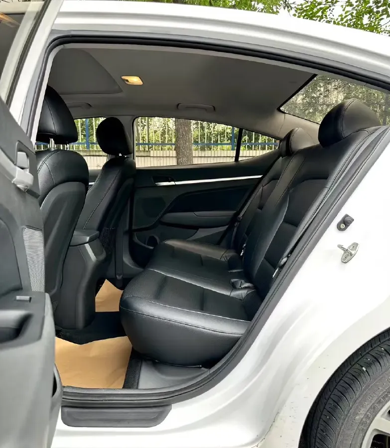 2018 Hyundai Elantra 1.6L 130HP L4 6AT,autocango,china used car exporter,china ev exporter,chinese used car exporter,chinese used ev exporter