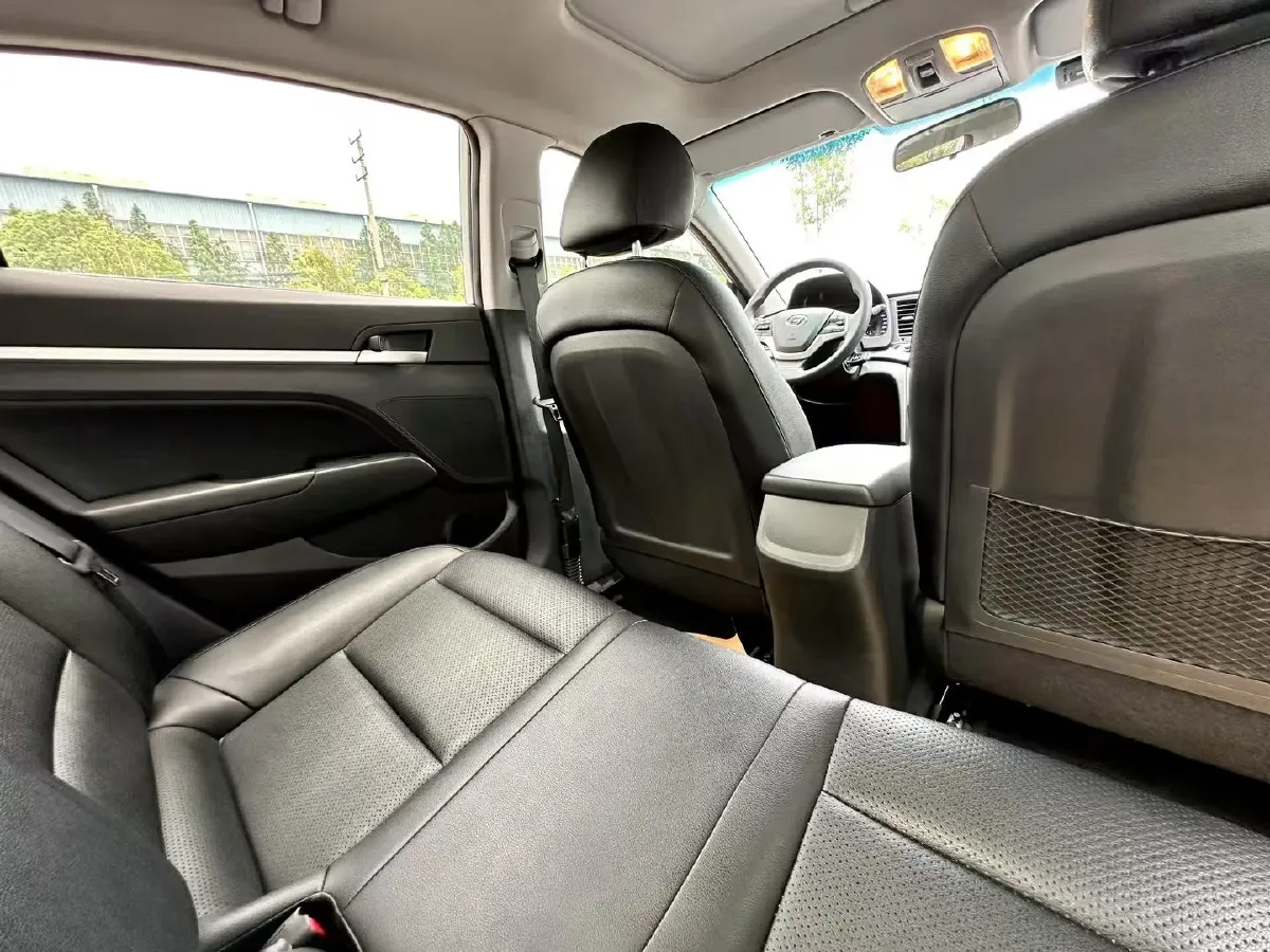 2018 Hyundai Elantra 1.6L 130HP L4 6AT,autocango,china used car exporter,china ev exporter,chinese used car exporter,chinese used ev exporter