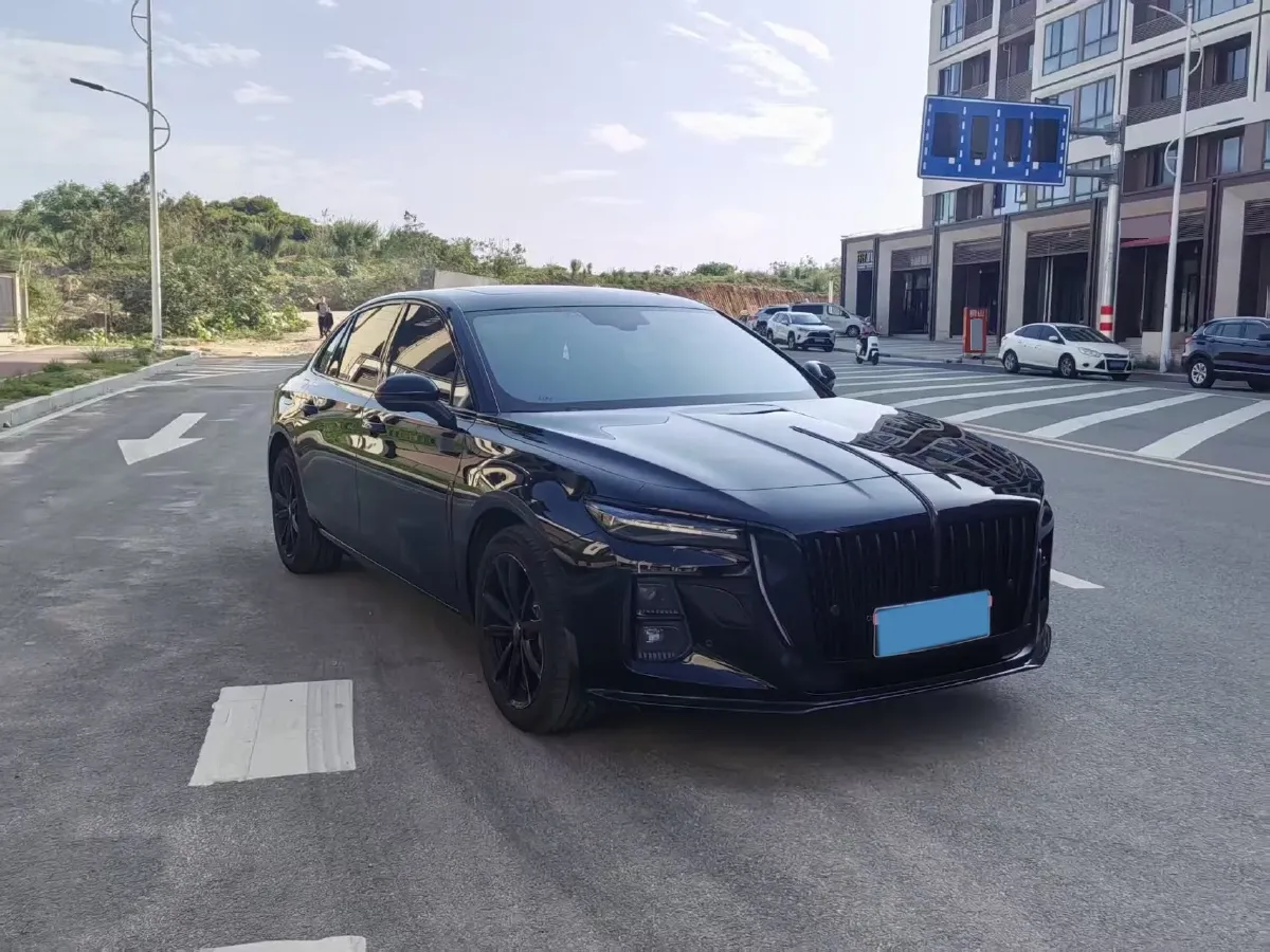2025 HongQi H5 1.5T 169HP L4 7DCT,autocango,china used car exporter,china ev exporter,chinese used car exporter,chinese used ev exporter