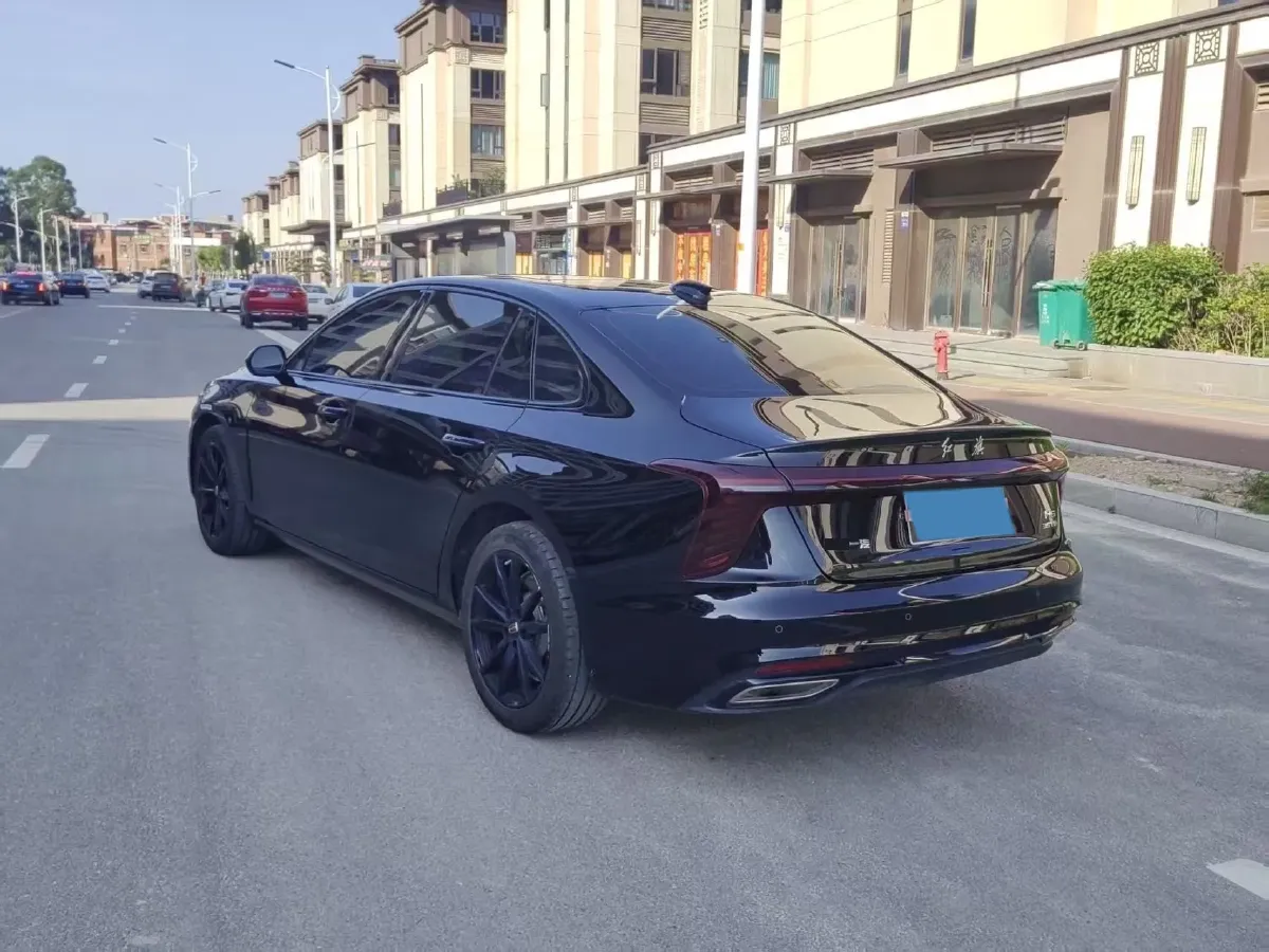 2025 HongQi H5 1.5T 169HP L4 7DCT,autocango,china used car exporter,china ev exporter,chinese used car exporter,chinese used ev exporter