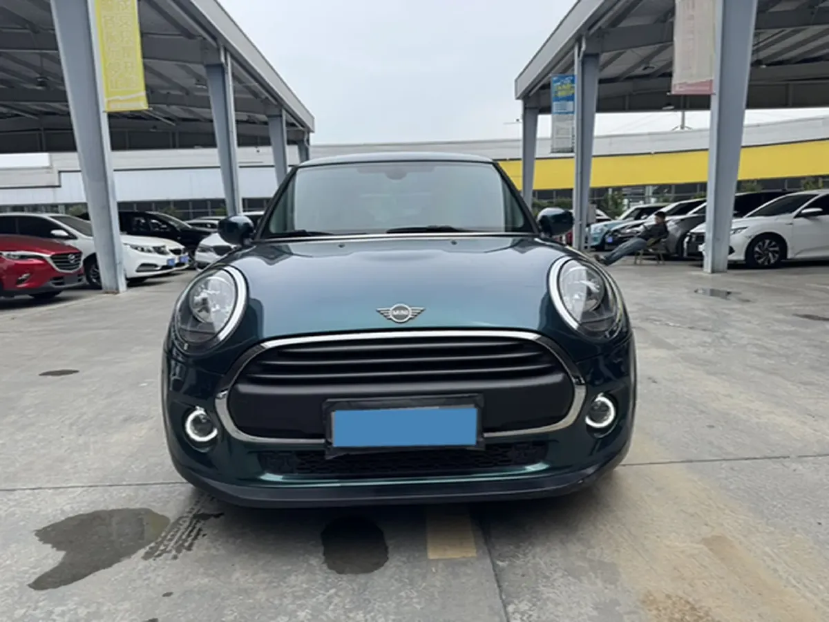 2021 MINI MINI 1.5T 102HP L3 7DCT,autocango,china used car exporter,china ev exporter,chinese used car exporter,chinese used ev exporter