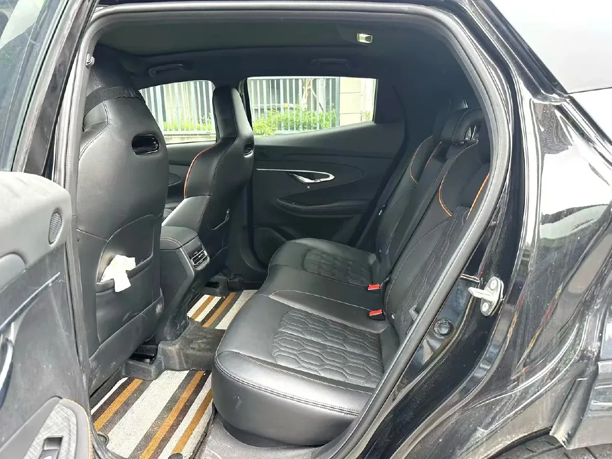 2022 ChangAn UNI-T 1.5T 188HP L4 7DCT,autocango,china used car exporter,china ev exporter,chinese used car exporter,chinese used ev exporter