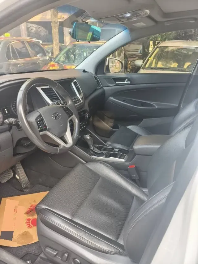 2015 Hyundai Tucson 1.6T 177HP L4 7DCT,autocango,china used car exporter,china ev exporter,chinese used car exporter,chinese used ev exporter