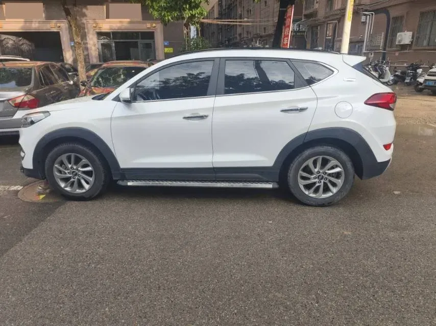 2015 Hyundai Tucson 1.6T 177HP L4 7DCT,autocango,china used car exporter,china ev exporter,chinese used car exporter,chinese used ev exporter