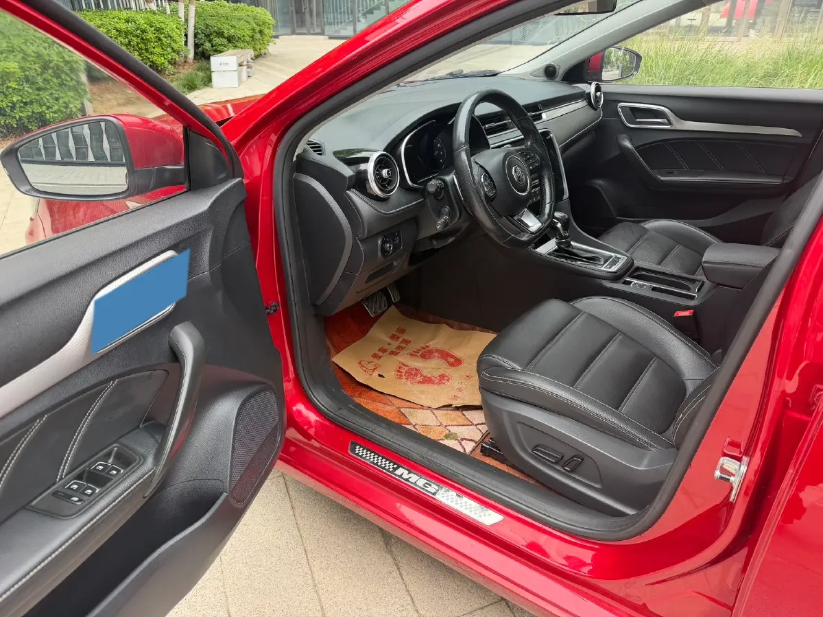 2019 MAXUS XinTu V80 2.5T 136HP L4 6AMT,autocango,china used car exporter,china ev exporter,chinese used car exporter,chinese used ev exporter