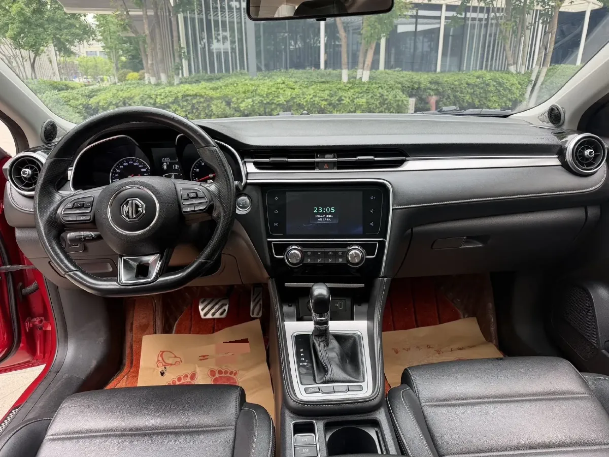 2019 MAXUS XinTu V80 2.5T 136HP L4 6AMT,autocango,china used car exporter,china ev exporter,chinese used car exporter,chinese used ev exporter