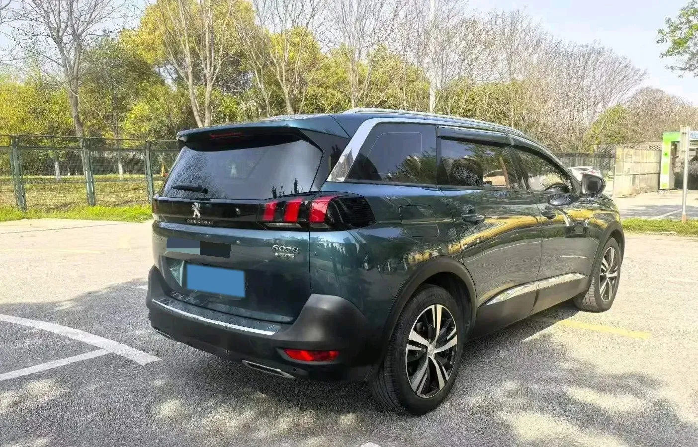 2019 Peugeot 5008 1.6T 167HP L4 6AT,autocango,china used car exporter,china ev exporter,chinese used car exporter,chinese used ev exporter