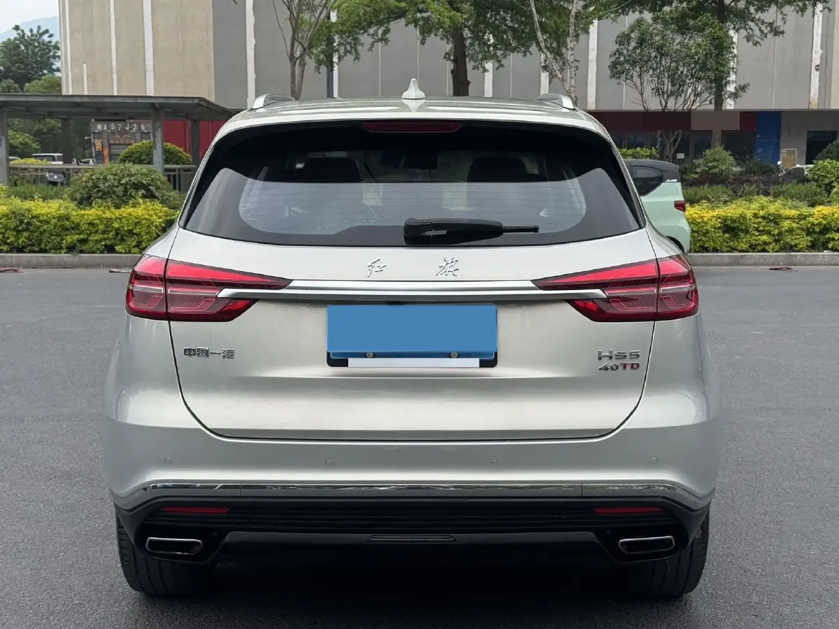 2022 HongQi HS5 2.0T 224HP L4 6AT,autocango,china used car exporter,china ev exporter,chinese used car exporter,chinese used ev exporter