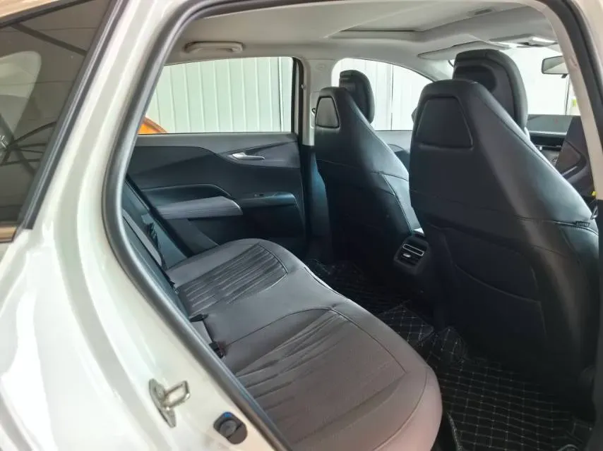 2025 ChangAn EadoPHEV 1.5L 98HP L4 E-CVT PHEV,autocango,china used car exporter,china ev exporter,chinese used car exporter,chinese used ev exporter