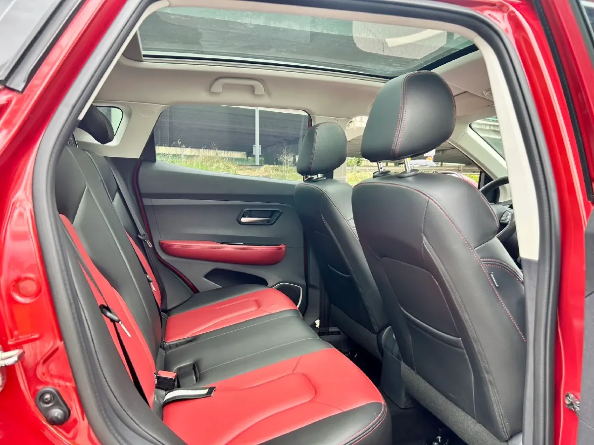 2018 Haval H2s 1.5T 150HP L4 7DCT,autocango,china used car exporter,china ev exporter,chinese used car exporter,chinese used ev exporter