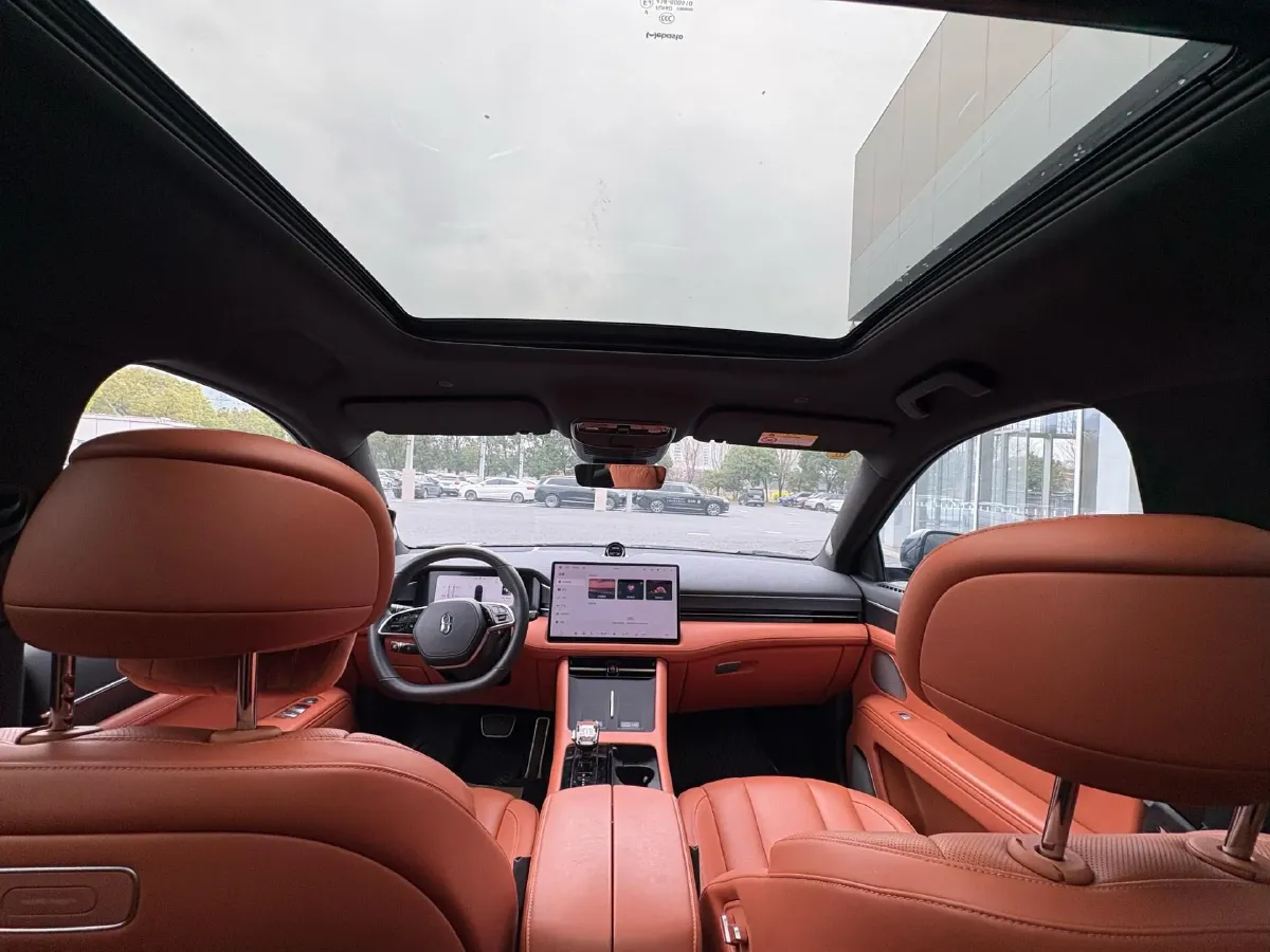 2024 AITO AITO M7 1.5T 152HP L4 REEV 42KWH,autocango,china used car exporter,china ev exporter,chinese used car exporter,chinese used ev exporter