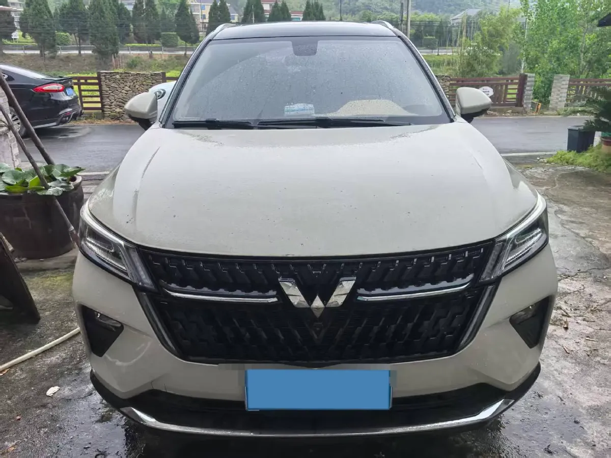2021 WuLing XingChen 1.5T 147HP L4 CVT,autocango,china used car exporter,china ev exporter,chinese used car exporter,chinese used ev exporter