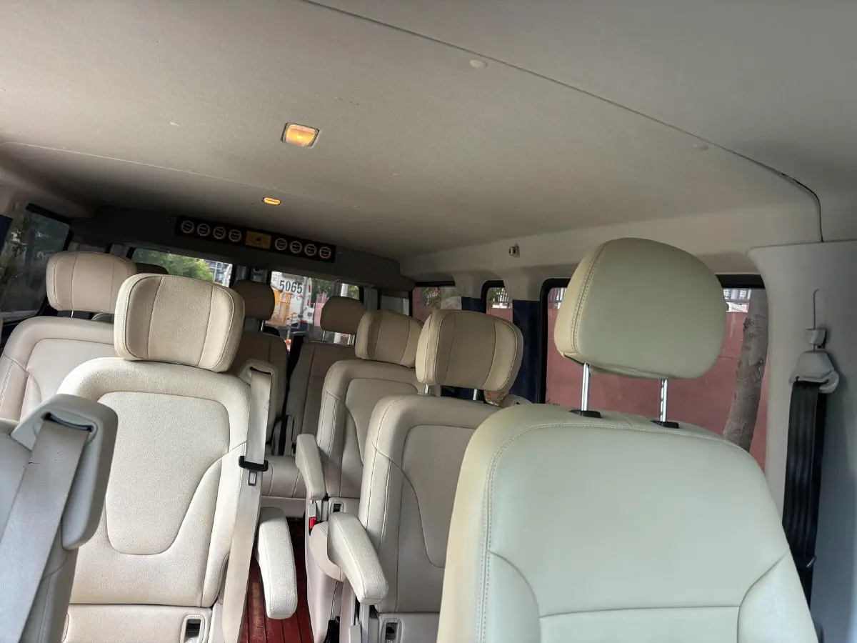 2025 MAXUS XinTu V80 2.0T 147HP L4 6MT,autocango,china used car exporter,china ev exporter,chinese used car exporter,chinese used ev exporter