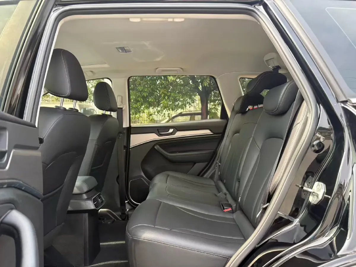 2019 Haval H6 1.5T 150HP L4 7DCT,autocango,china used car exporter,china ev exporter,chinese used car exporter,chinese used ev exporter