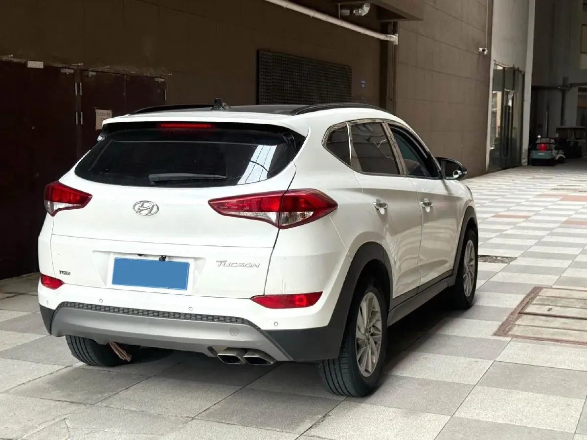 2018 Hyundai Tucson 1.6T 177HP L4 7DCT,autocango,china used car exporter,china ev exporter,chinese used car exporter,chinese used ev exporter