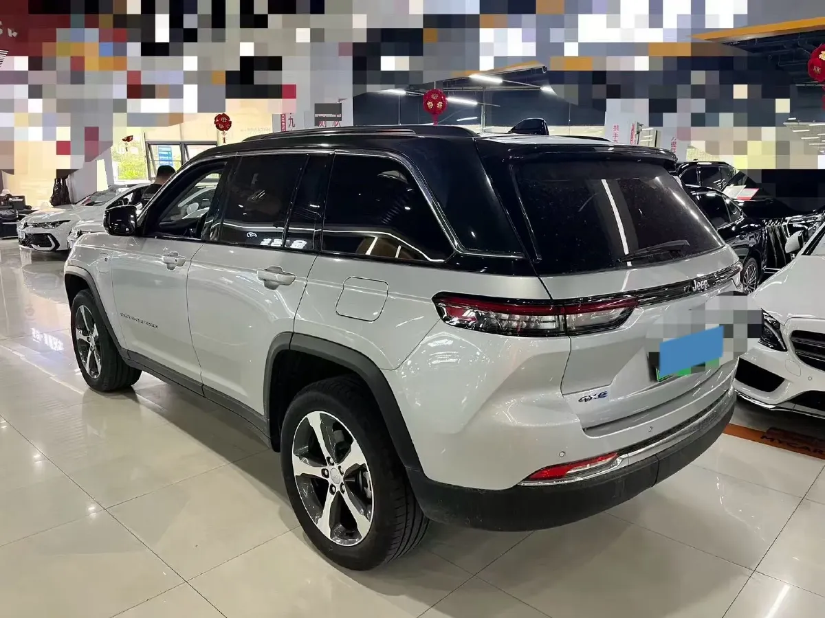 2024 Jeep Grand Cherokee 4XE 2.0T 272HP L4 8AT PHEV 17.107KWH,autocango,china used car exporter,china ev exporter,chinese used car exporter,chinese used ev exporter
