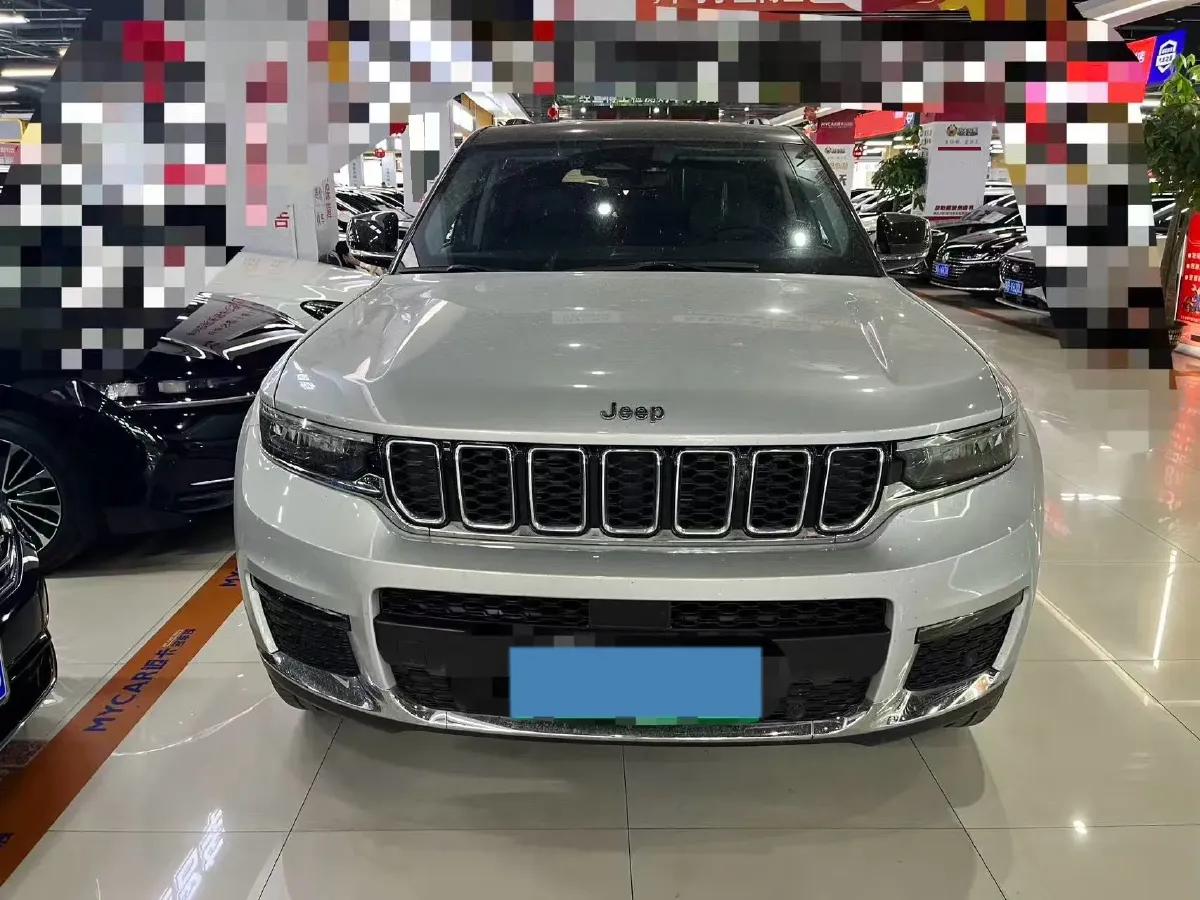 2024 Jeep Grand Cherokee 4XE 2.0T 272HP L4 8AT PHEV 17.107KWH,autocango,china used car exporter,china ev exporter,chinese used car exporter,chinese used ev exporter
