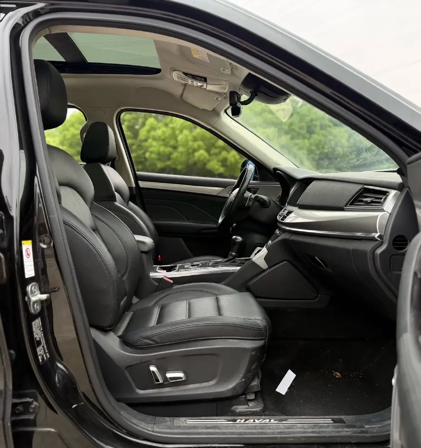 2017 Haval H7 2.0T 231HP L4 6DCT,autocango,china used car exporter,china ev exporter,chinese used car exporter,chinese used ev exporter