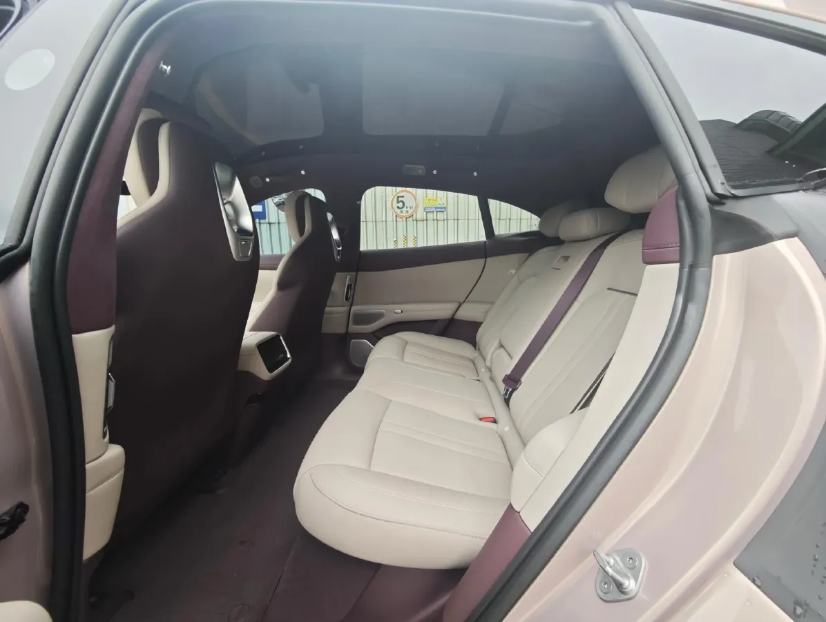 2025 MI YU7 BEV 101.7KWH,autocango,china used car exporter,china ev exporter,chinese used car exporter,chinese used ev exporter