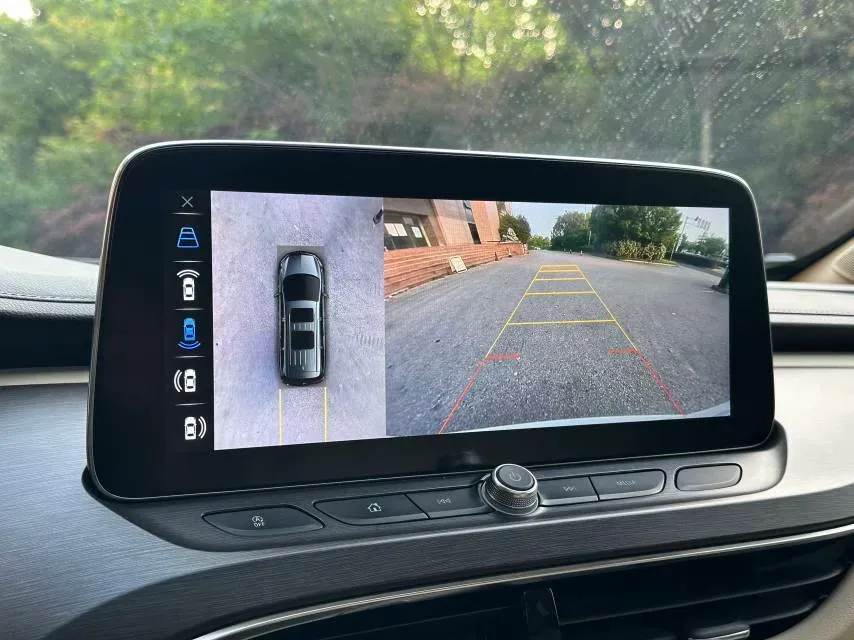 2022 Buick GL8 2.0T 237HP L4 9AT,autocango,china used car exporter,china ev exporter,chinese used car exporter,chinese used ev exporter