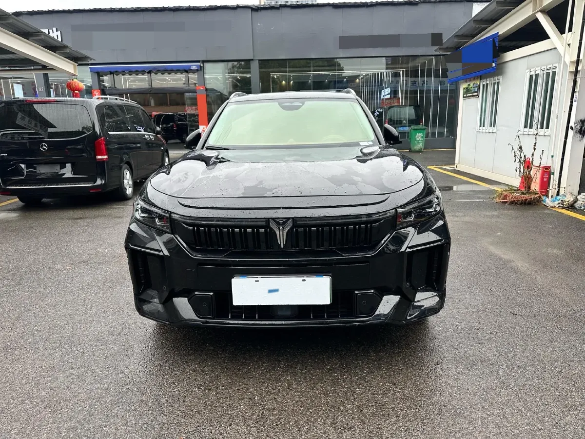 2024 Voyah FREE 1.5T 150HP L4 REEV 39.2KWH,autocango,china used car exporter,china ev exporter,chinese used car exporter,chinese used ev exporter