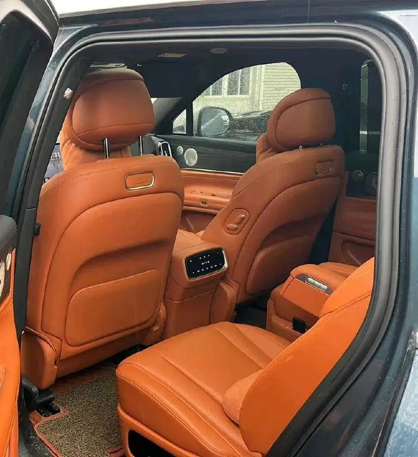 2024 AITO AITO M9 1.5T 152HP L4 REEV 42KWH,autocango,china used car exporter,china ev exporter,chinese used car exporter,chinese used ev exporter