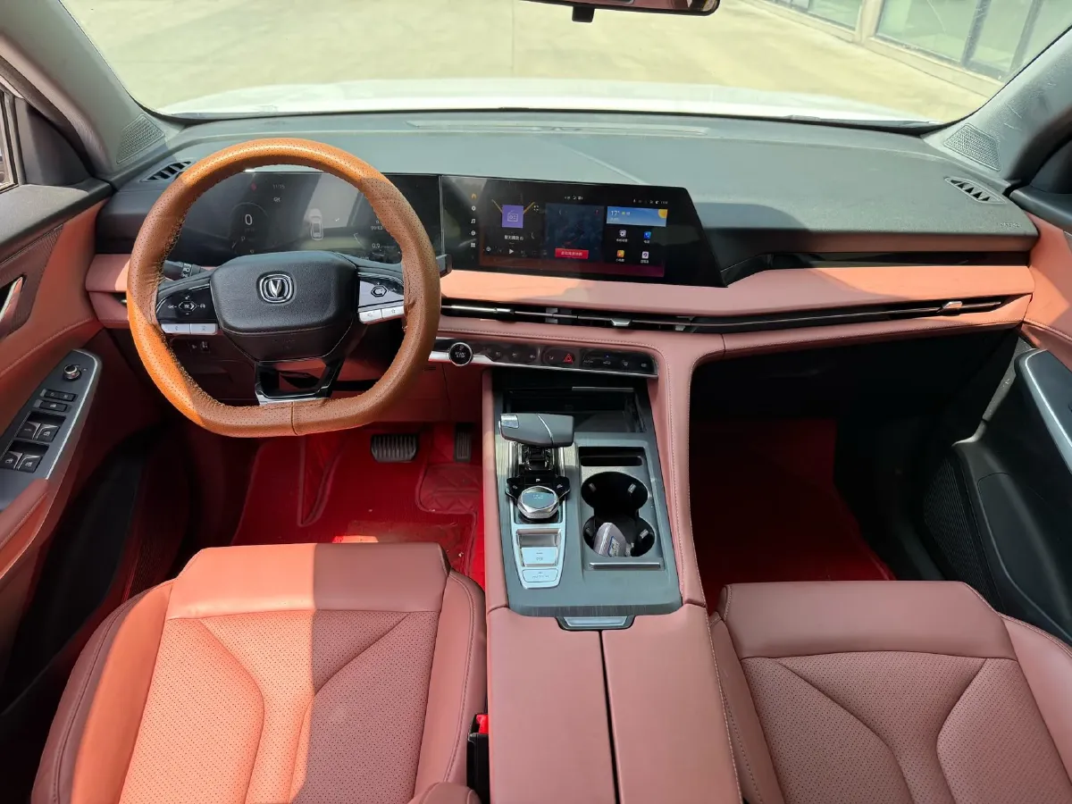 2024 ChangAn CS75 Plus 1.5T 188HP L4 8AT,autocango,china used car exporter,china ev exporter,chinese used car exporter,chinese used ev exporter