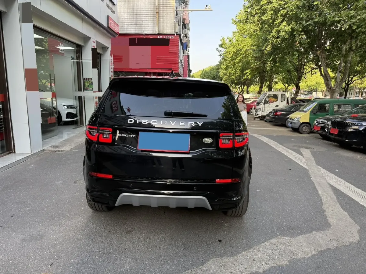2024 Land Rover Discovery Sport 2.0T 249HP L4 9AT,autocango,china used car exporter,china ev exporter,chinese used car exporter,chinese used ev exporter