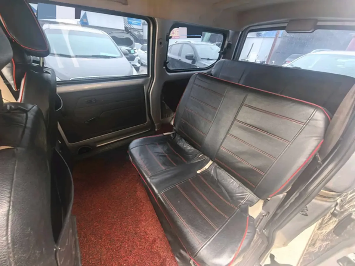 2022 WuLing RongGuang S 1.2L 76HP L4 5MT,autocango,china used car exporter,china ev exporter,chinese used car exporter,chinese used ev exporter