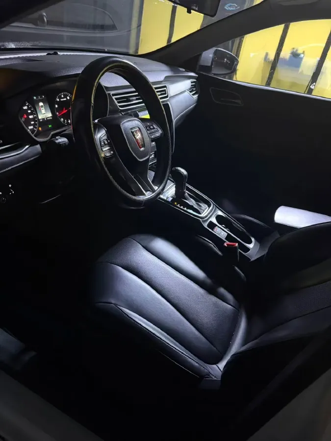 2019 Roewe i5 1.5L 120HP L4 CVT,autocango,china used car exporter,china ev exporter,chinese used car exporter,chinese used ev exporter