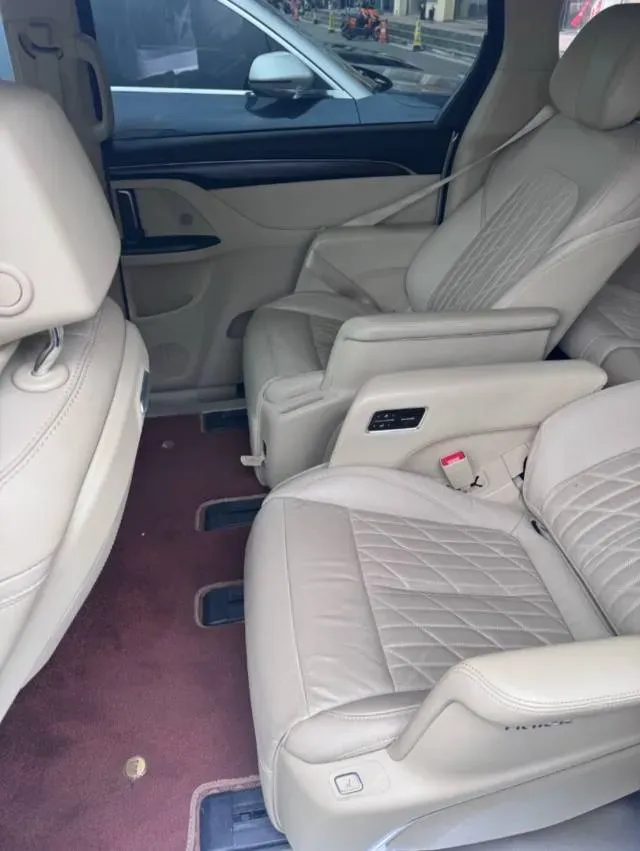 2022 Buick GL8 2.0T 237HP L4 9AT,autocango,china used car exporter,china ev exporter,chinese used car exporter,chinese used ev exporter