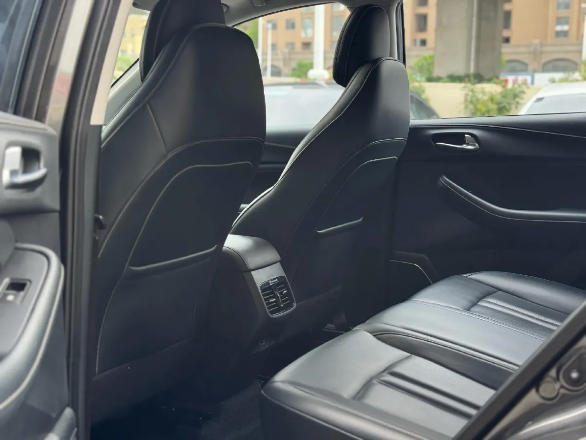 2022 GAC Trumpchi GS4 1.5T 169HP L4 6AT,autocango,china used car exporter,china ev exporter,chinese used car exporter,chinese used ev exporter