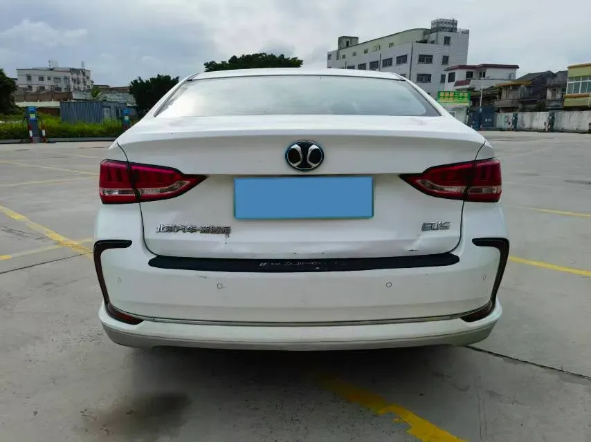 2018 BeiJing Auto EU5 BEV 53.66KWH,autocango,china used car exporter,china ev exporter,chinese used car exporter,chinese used ev exporter