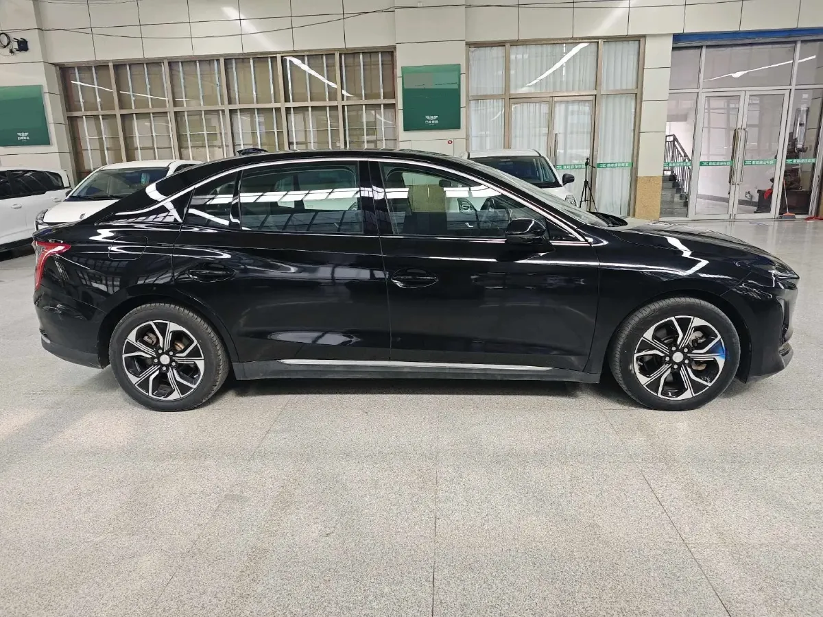 2022 HongQi E-QM5 BEV 56KWH,autocango,china used car exporter,china ev exporter,chinese used car exporter,chinese used ev exporter