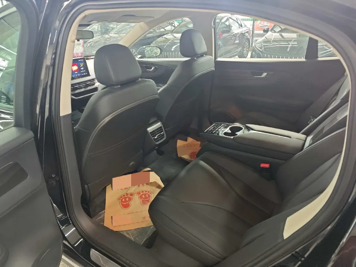 2022 HongQi E-QM5 BEV 56KWH,autocango,china used car exporter,china ev exporter,chinese used car exporter,chinese used ev exporter